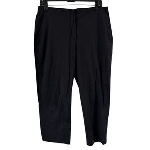 Lululemon In Power Mid Rise Crop Pants Womens 10 Black W6BDQS